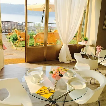 Ai Colli Bed & Breakfast *