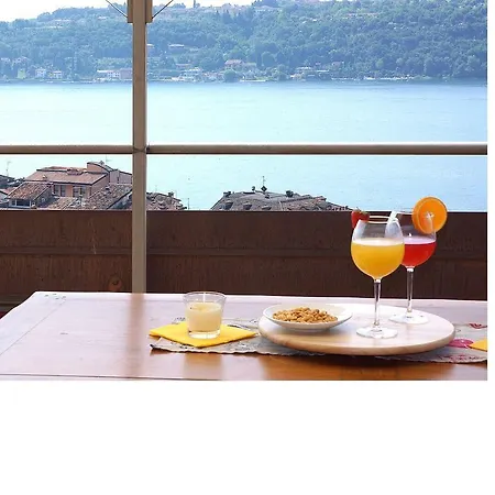 Ai Colli Couette-café *